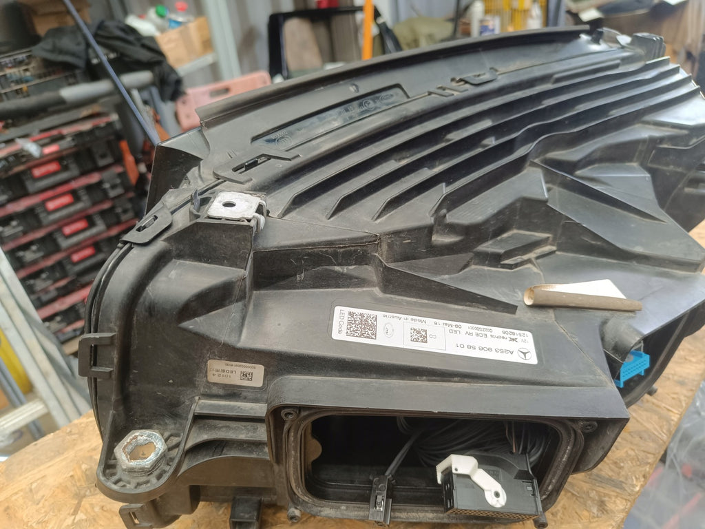 Frontscheinwerfer Mercedes-Benz Glc A2539065801 LED Rechts Headlight SCH5613298522sb
