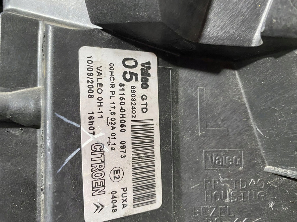 Frontscheinwerfer Citroën C1 81150-0H050 Links Scheinwerfer Headlight SCH7527742650pw