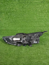Laden Sie das Bild in den Galerie-Viewer, Frontscheinwerfer Hyundai I30 III CSC27311 Rechts Scheinwerfer Headlight SCH4382270284vd