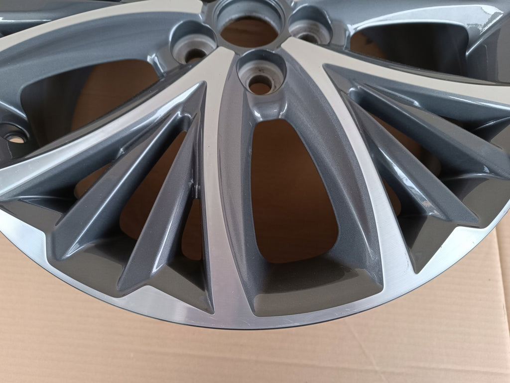 1x Alufelge 17 Zoll 6.5" 5x100 50ET Toyota Rim Wheel FEL8216260947nh