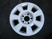 Load image into Gallery viewer, 1x Alufelge 15 Zoll 7.0" 5x120 20ET Silber 1094499 BMW 5 E39 E60 E61 E38 FEL4708039639al