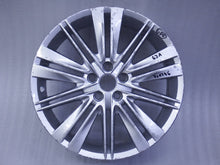 Load image into Gallery viewer, 1x Alufelge 17 Zoll 7.0&quot; 5x100 46ET Glanz Silber 6JA601025E Seat Toledo