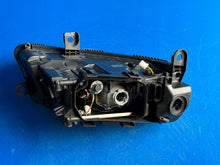 Laden Sie das Bild in den Galerie-Viewer, Frontscheinwerfer Audi A6 C6 1ZS009925-41 Xenon Links Scheinwerfer Headlight