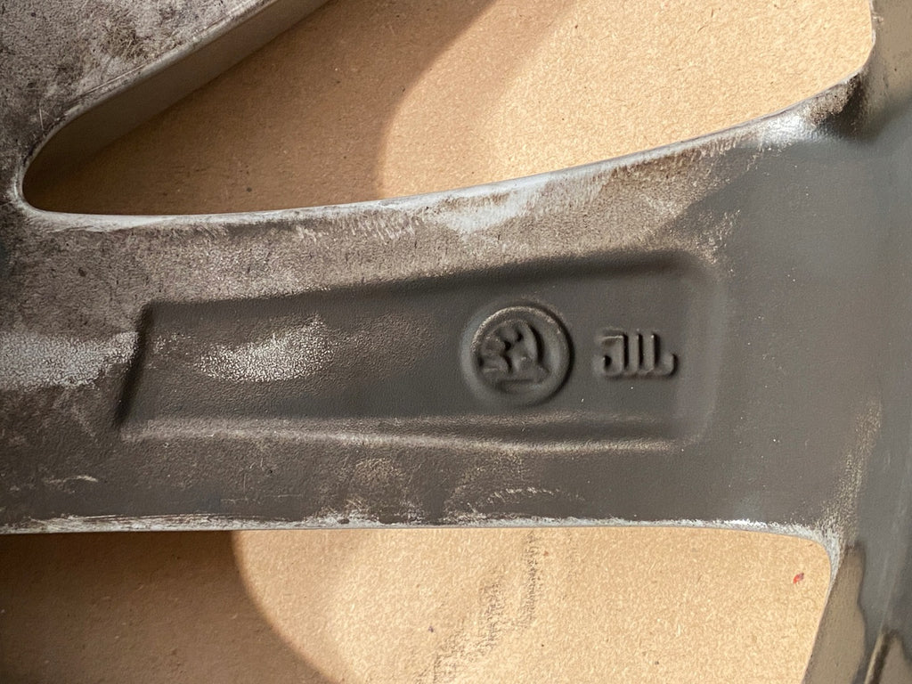 1x Alufelge 18 Zoll 7.5" 5x112 5E3601025AG Skoda Octavia 5e3 Iv Rim Wheel