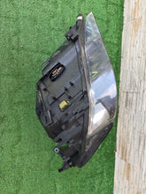 Load image into Gallery viewer, Frontscheinwerfer BMW 5 E60 E61 Xenon Links Scheinwerfer Headlight SCH5347384932iu