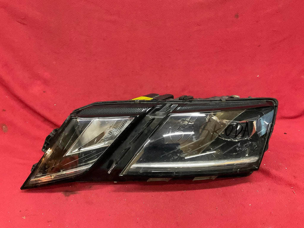 Frontscheinwerfer Skoda Octavia III 5E1941015D Full LED Links Headlight SCH1414076664hz