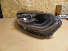 Laden Sie das Bild in den Galerie-Viewer, Frontscheinwerfer Kia Ceed 92102-J7100 Rechts Scheinwerfer Headlight