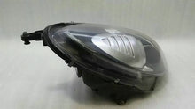 Laden Sie das Bild in den Galerie-Viewer, Frontscheinwerfer Mercedes-Benz Slk R171 A1718202261 Rechts Headlight SCH6820133688hq