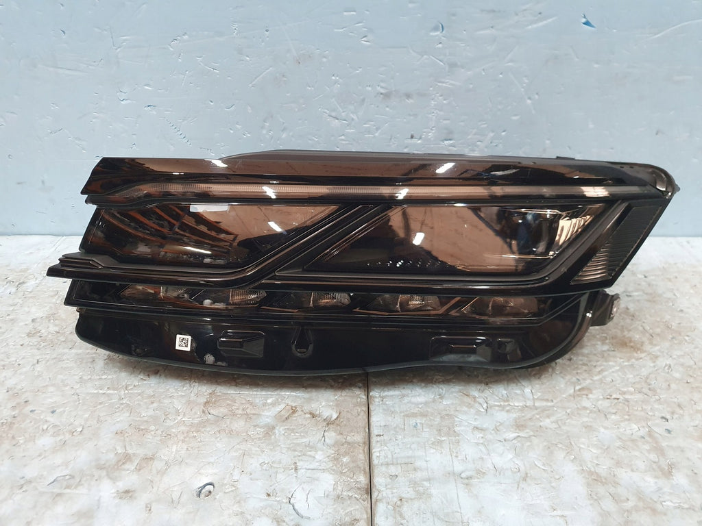 Frontscheinwerfer VW Touareg Cr7 761941081A LED Links Scheinwerfer Headlight