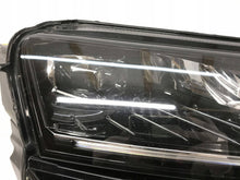 Laden Sie das Bild in den Galerie-Viewer, Frontscheinwerfer Skoda Karoq 57B941016F LED Rechts Scheinwerfer Headlight SCH1331359234ey
