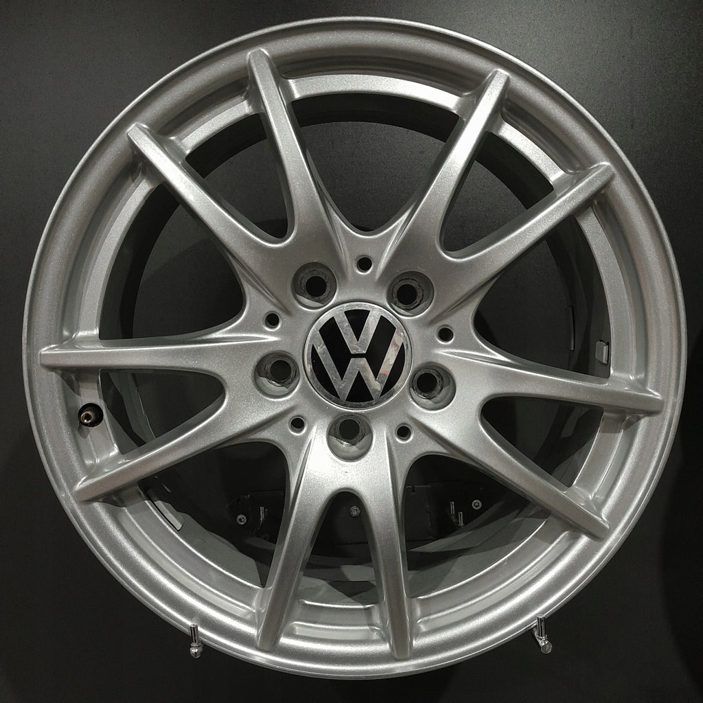 4x Alufelge 16 Zoll 6.5" 5x112 49ET A2464010800 Mercedes-Benz Octavia III Golf FEL4170376647zo