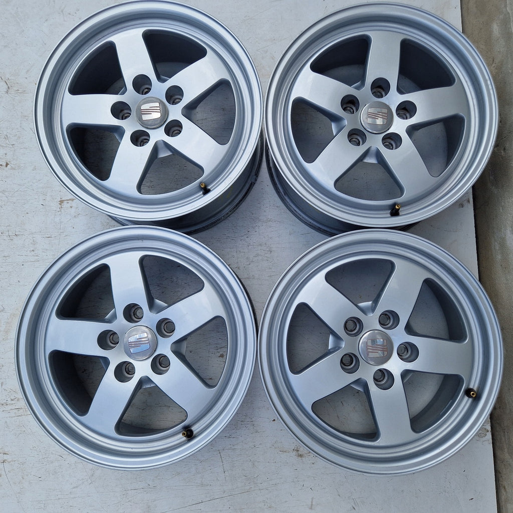 4x Alufelge 16 Zoll 7.0" 5x112 35ET 8W0601025 Audi Ateca Altea Rim Wheel