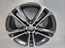 Laden Sie das Bild in den Galerie-Viewer, 1x Alufelge 18 Zoll 7.5" 5x112 40ET A2064016400 Mercedes-Benz W206 Rim Wheel FEL9112954541ab