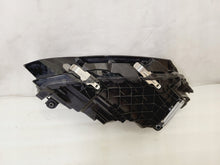 Laden Sie das Bild in den Galerie-Viewer, Frontscheinwerfer Skoda Octavia IV 5E4941035 Full LED Links Headlight SCH9149708100aa