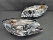 Laden Sie das Bild in den Galerie-Viewer, Frontscheinwerfer Skoda Roomster Fabia I 103419012947 Ein Satz Headlight SCH8509966074ad