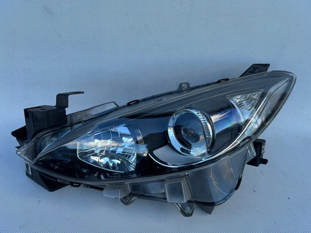 Frontscheinwerfer Mazda III B45A-51040 Ein Stück (Rechts oder Links) Headlight