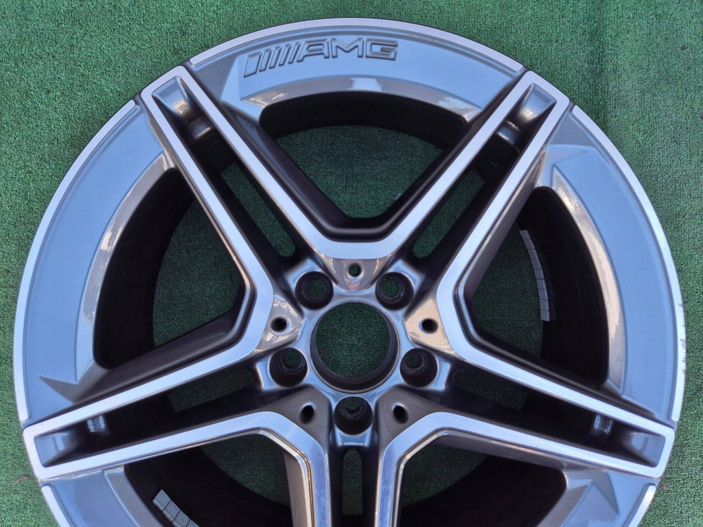 1x Alufelge 19 Zoll 5x112 A2474011500 Mercedes-Benz Gla H247 Rim Wheel FEL6827510316wc