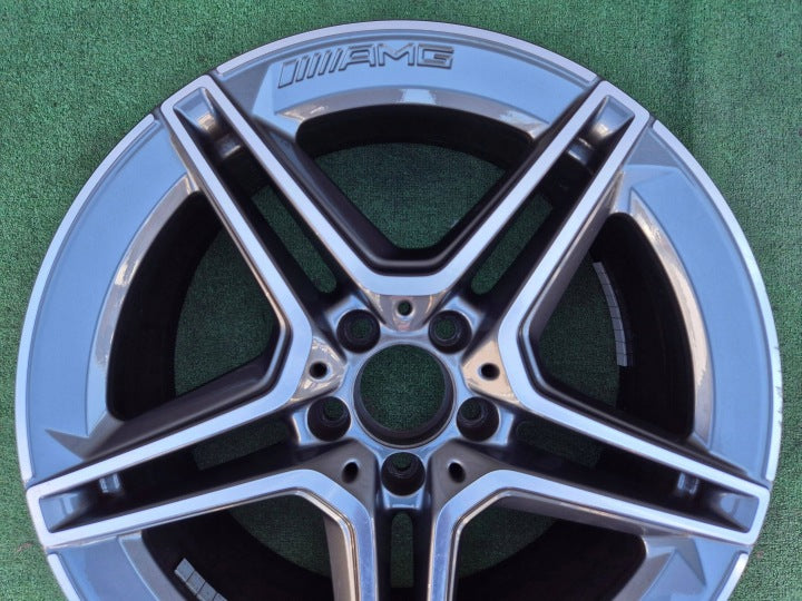 1x Alufelge 19 Zoll 5x112 A2474011500 Mercedes-Benz Gla H247 Rim Wheel FEL6827510316wc