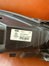 Laden Sie das Bild in den Galerie-Viewer, Frontscheinwerfer Ford Transit Courier JT7619W030 Links Scheinwerfer Headlight SCH4339924432pu