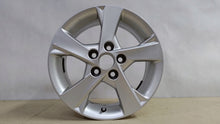 Load image into Gallery viewer, 1x Alufelge 16 Zoll 6.5" 5x114.3 45ET Glanz Silber Toyota Avensis Verso FEL3668266488re