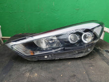 Laden Sie das Bild in den Galerie-Viewer, Frontscheinwerfer Hyundai Tucson 92101D3 Links Scheinwerfer Headlight SCH1922027424aa