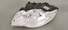 Load image into Gallery viewer, Frontscheinwerfer VW Touareg 7L6941031C Xenon Links Scheinwerfer Headlight SCH5360737397bi