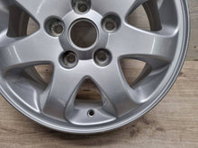 Load image into Gallery viewer, 1x Alufelge 15 Zoll K9965C36050 Kia Carnival I Rim Wheel FEL2444358695bj