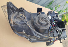 Laden Sie das Bild in den Galerie-Viewer, Frontscheinwerfer BMW 3 E90 SK3302103054D Links Scheinwerfer Headlight SCH6171594670jd