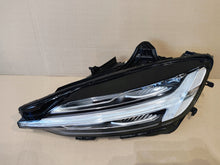 Laden Sie das Bild in den Galerie-Viewer, Frontscheinwerfer Volvo V60 S60 III 32404681 Full LED Links Headlight SCH6848040233ov