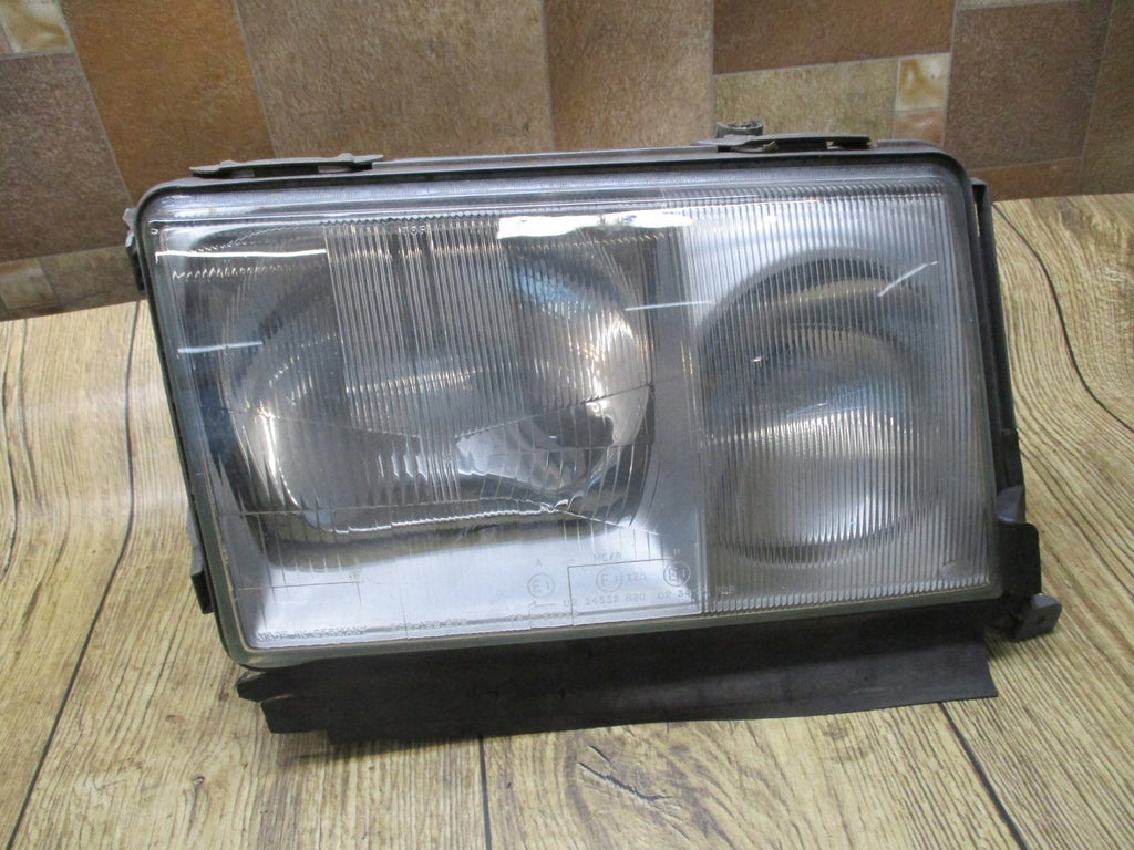 Frontscheinwerfer Mercedes-Benz Coupe Ein Stück (Rechts oder Links) Headlight SCH8800825250bg