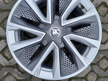 Laden Sie das Bild in den Galerie-Viewer, 1x Alufelge 17 Zoll 7.0" 5x100 51ET Silber 6VA601025 Skoda Rim Wheel FEL2173473284ml