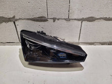 Laden Sie das Bild in den Galerie-Viewer, Frontscheinwerfer Skoda Scala 657941016A Full LED Rechts Scheinwerfer Headlight SCH2431784118pc