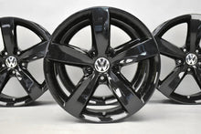 Laden Sie das Bild in den Galerie-Viewer, 4x Alufelge 17 Zoll 7.0&quot; 5x112 39ET Glanz Silber 7N0601025D Seat Alhambra Sharan