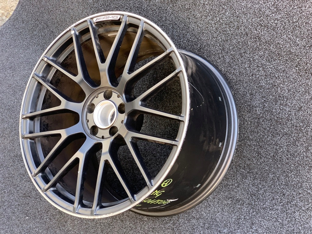 1x Alufelge 20 Zoll 12.0" 5x112 46ET Mercedes-Benz Amg Gt Rim Wheel FEL8444902309ap