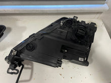 Load image into Gallery viewer, Frontscheinwerfer Seat Tarraco 5FJ941007E 90143460 LED Links Headlight SCH3787329032iy