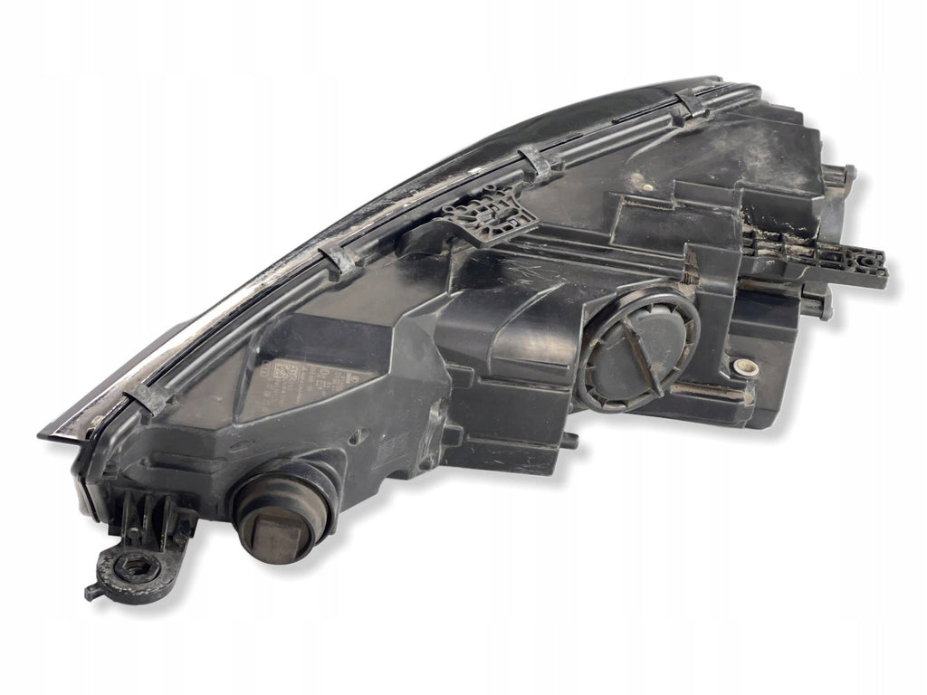 Frontscheinwerfer Audi A4 8W0941006 Rechts Scheinwerfer Headlight SCH8630989199qc