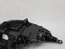 Laden Sie das Bild in den Galerie-Viewer, Frontscheinwerfer Hyundai I30 III G4921-64010 Ein Stück (Rechts oder Links)