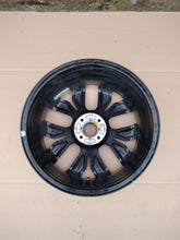 Laden Sie das Bild in den Galerie-Viewer, 1x Alufelge 17 Zoll 7.0&quot; 4x100 37ET 403007341R Renault Clio Rim Wheel