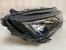 Laden Sie das Bild in den Galerie-Viewer, Frontscheinwerfer Skoda Octavia IV 5E4941036 Full LED Rechts Headlight SCH4801718122ku