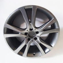 Load image into Gallery viewer, 1x Alufelge 19 Zoll 8.0&quot; 5x112 A2074011902 Mercedes-Benz Rim Wheel