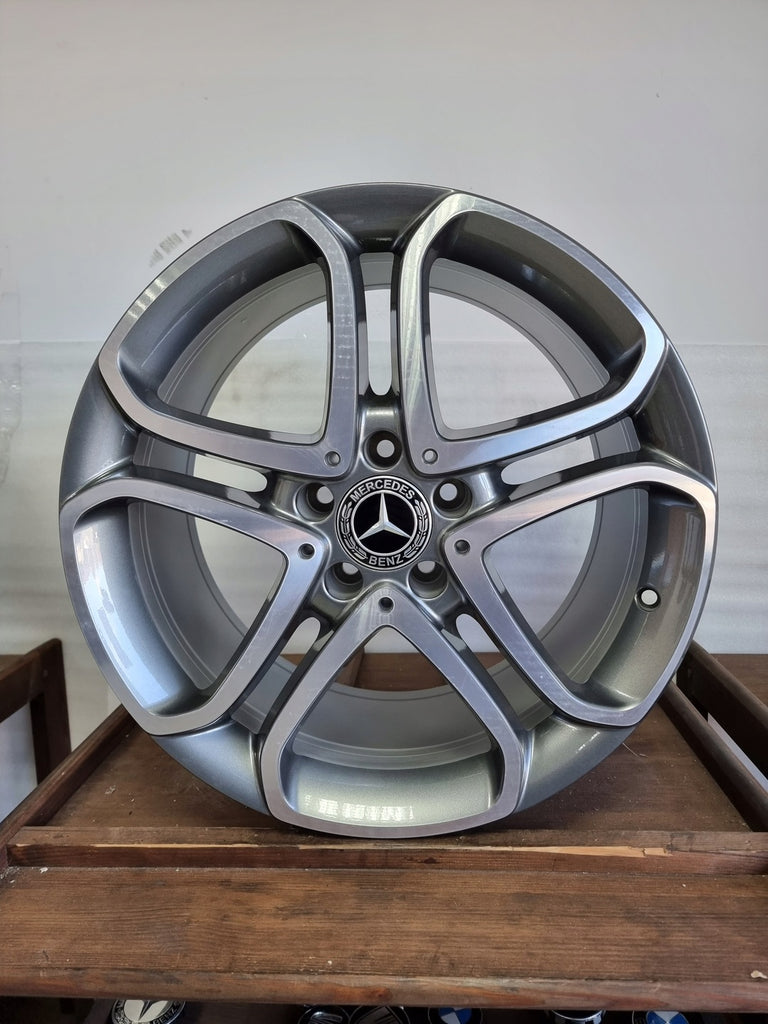 1x Alufelge 18 Zoll 9.5" 5x112 48ET Glanz Graphit A2184012402 Mercedes-Benz Cls