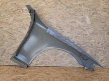 Laden Sie das Bild in den Galerie-Viewer, Kotflügel Mercedes-Benz W205 Vorne Links