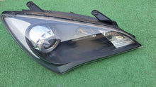Load image into Gallery viewer, Frontscheinwerfer Genesis Coupe Rechts Scheinwerfer Headlight