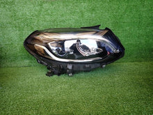 Laden Sie das Bild in den Galerie-Viewer, Frontscheinwerfer Mercedes-Benz W246 A2469063401 LED Rechts Headlight SCH9163861439dn
