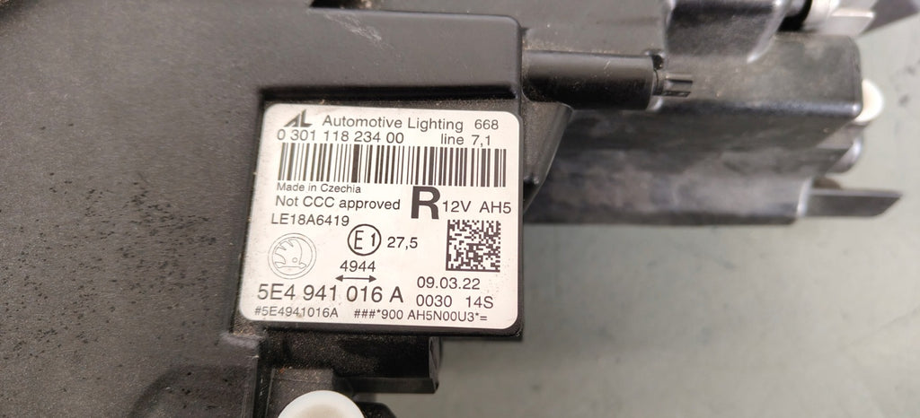 Frontscheinwerfer Skoda Octavia I 5E4941016A LED Rechts Scheinwerfer Headlight SCH1288528449zw