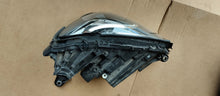 Laden Sie das Bild in den Galerie-Viewer, Frontscheinwerfer Mercedes-Benz W213 Full LED Links Scheinwerfer Headlight SCH7432992550jf