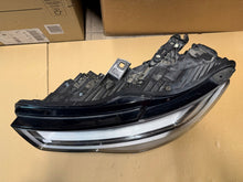 Laden Sie das Bild in den Galerie-Viewer, Frontscheinwerfer Audi A6 C7 4G0941033 Links Scheinwerfer Headlight SCH7446800294pu
