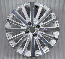 Laden Sie das Bild in den Galerie-Viewer, 1x Alufelge 16 Zoll 7.0&quot; 4x100 37ET Glanz Silber 403007684R Renault Twingo Iii