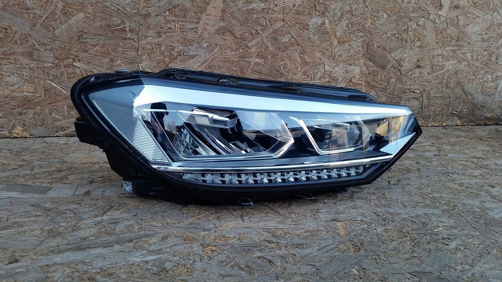Frontscheinwerfer VW Touran 5TA941036B LED Rechts Scheinwerfer Headlight SCH9150331633yr