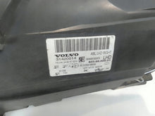 Laden Sie das Bild in den Galerie-Viewer, Frontscheinwerfer Volvo V70 S80 31420014 Rechts Scheinwerfer Headlight